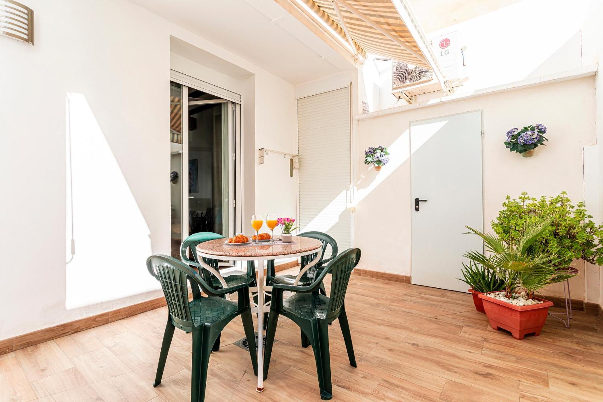 Flats Piera Valencia Center Apartment Exterior photo